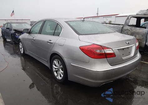 2013 Hyundai Genesis 3.8 z USA, uszkodzony, nr VIN KMHGC4DDXDU235669